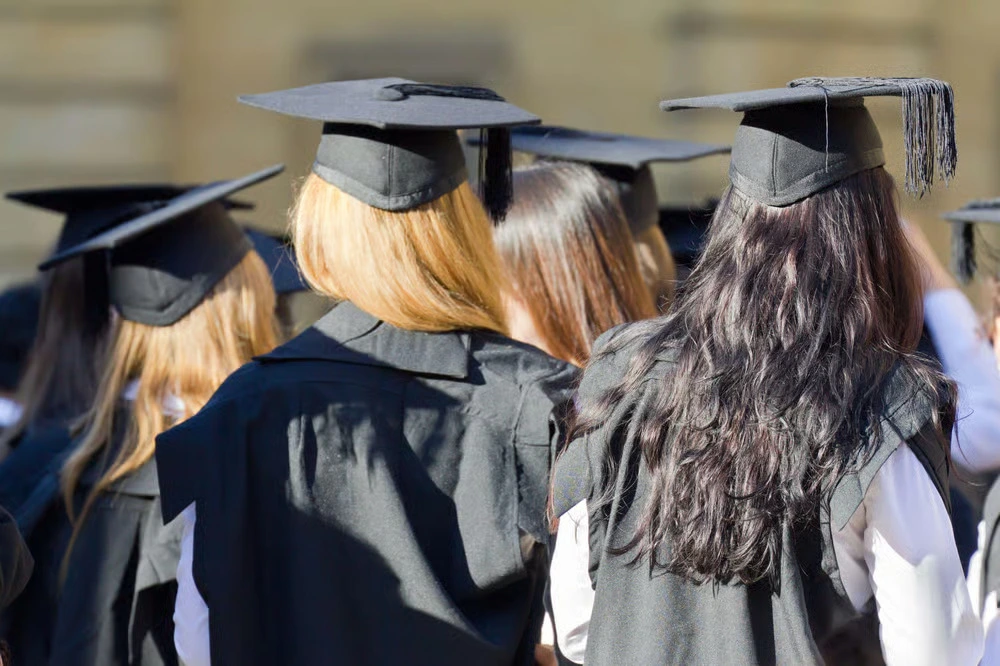 Most female students in the UK said they would be willing to work on the OnlyFans platform if they faced financial difficulties.